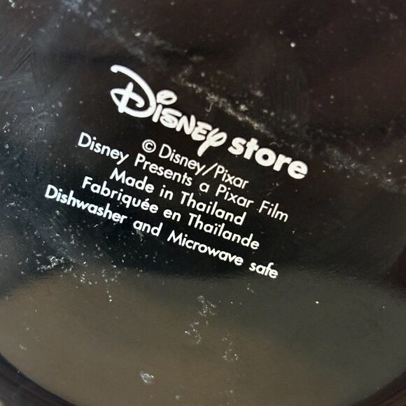 Mr. Incredible The Incredibles Slanted Mug Disney Store Vintage - Picture 7 of 7